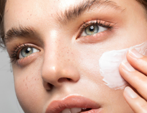 5 dudas sobre el uso de maquillaje con protector solar