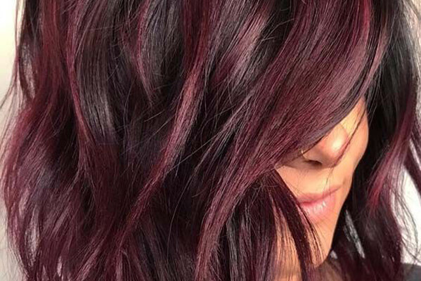 Tendencias de color, peinado y corte de pelo primavera verano 2022