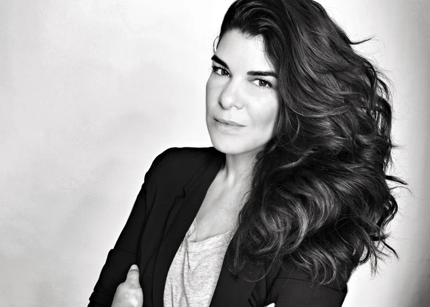 Bettina
Frúmboli